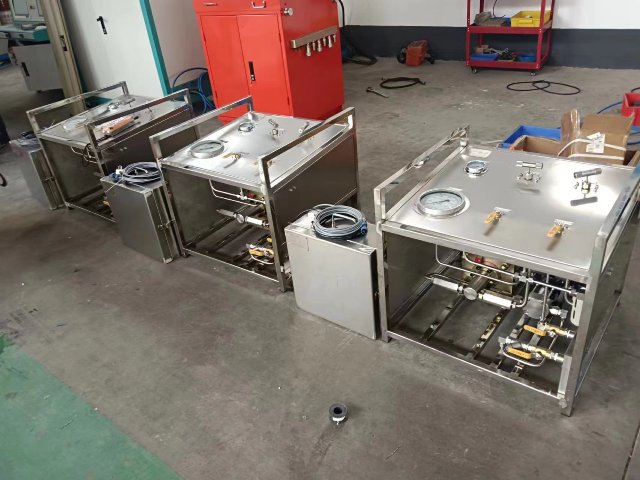 便攜式氣動試壓泵圖片4 便攜式氣動試壓泵圖片4